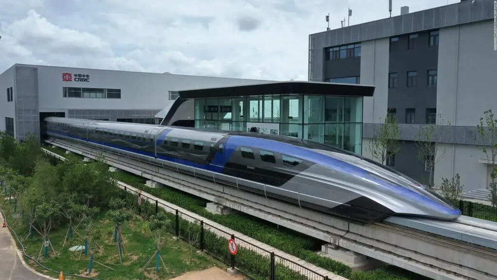 this how a maglev train works