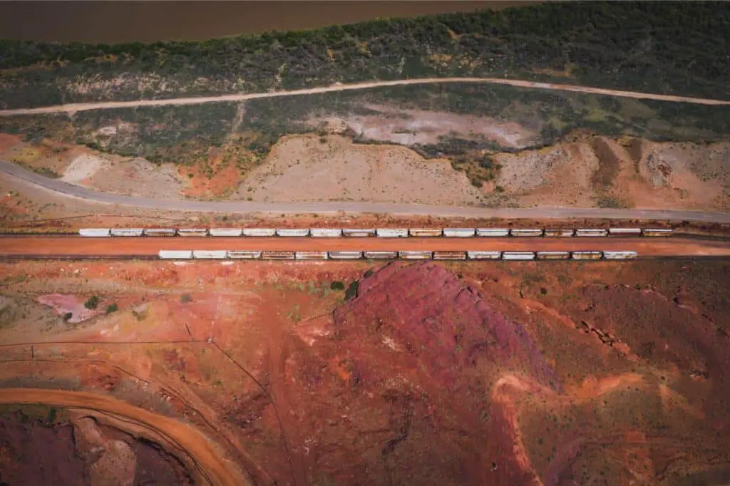 moving freight trains in utah