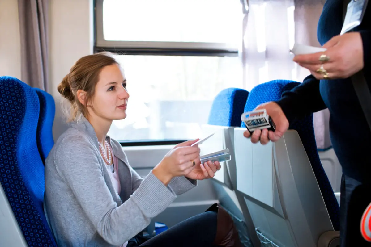 When Are Amtrak Tickets Cheapest? How To Save Money