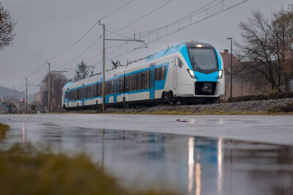 do trains run when it's raining